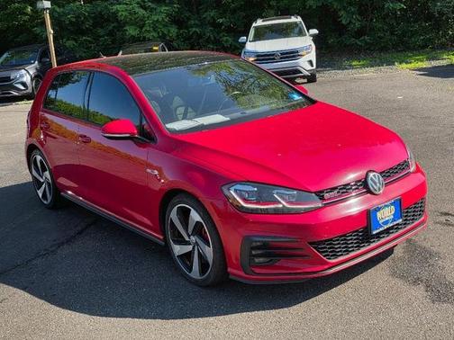 2019 Volkswagen Golf GTI 2.0T SE