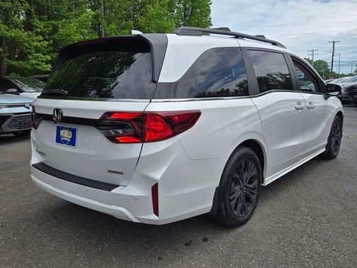 Platinum White Pearl 2025 Honda Odyssey Touring