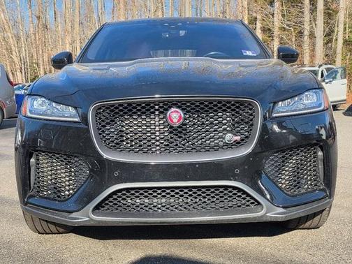 2020 Jaguar F-PACE SVR