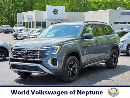 Pure Gray 2026 Volkswagen Atlas 2.0T Peak Edition