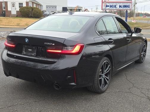 2023 BMW 330e xDrive