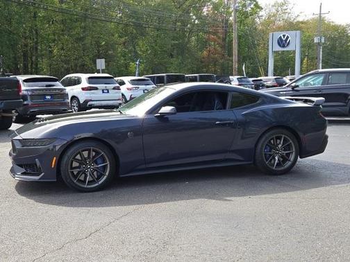 2024 Ford Mustang Dark Horse
