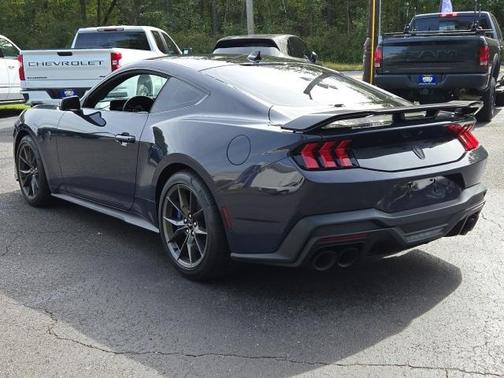 2024 Ford Mustang Dark Horse