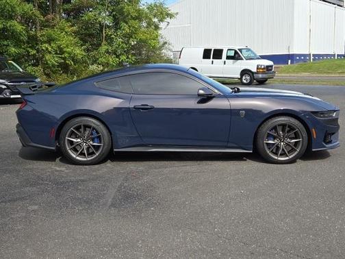 2024 Ford Mustang Dark Horse