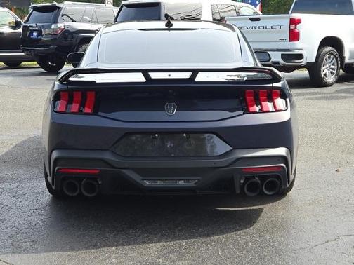 2024 Ford Mustang Dark Horse