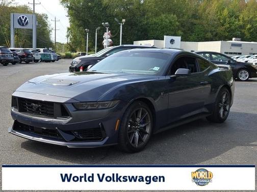 2024 Ford Mustang Dark Horse