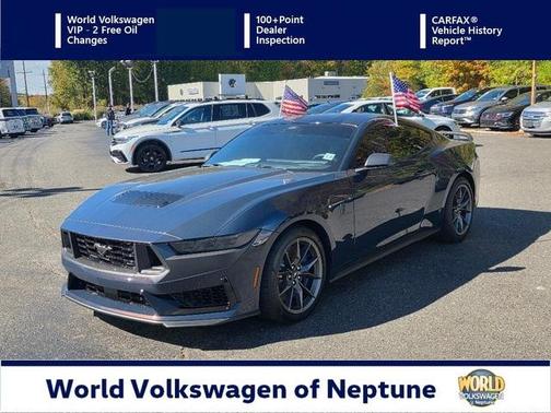 2024 Ford Mustang Dark Horse