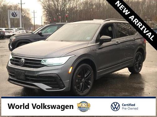 2022 Volkswagen Tiguan 2.0T SE R-Line Black
