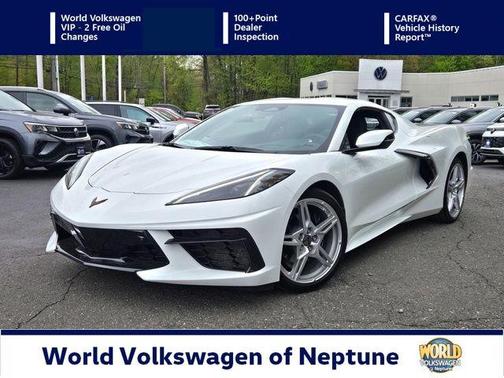 Arctic White 2025 Chevrolet Corvette Stingray w/3LT