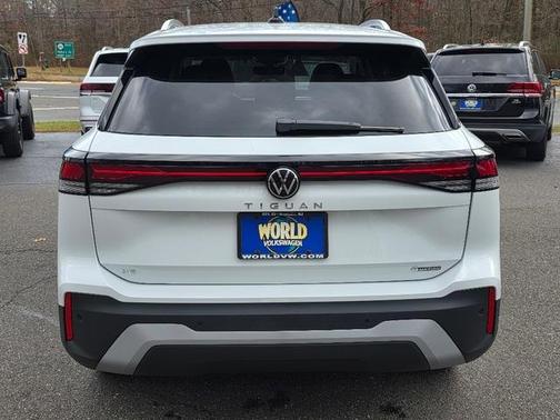 2026 Volkswagen Tiguan 2.0T SE