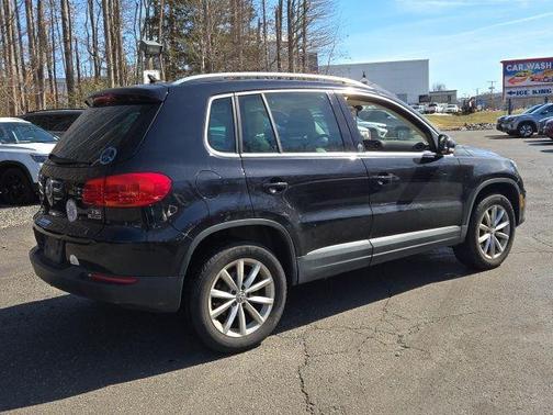 2017 Volkswagen Tiguan 2.0T Wolfsburg Edition