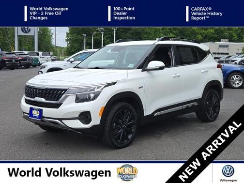2022 Kia Seltos Nightfall