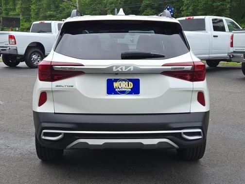 2022 Kia Seltos Nightfall