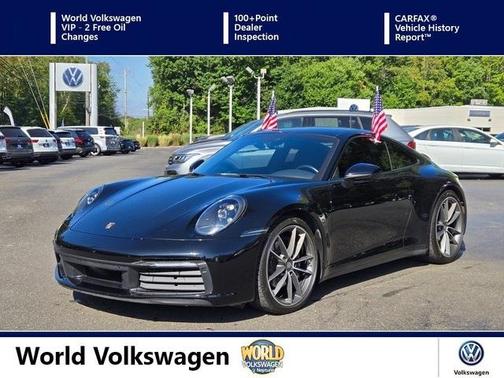 2020 Porsche 911 Carrera