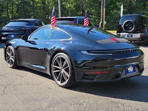 2020 Porsche 911 Carrera
