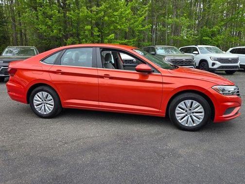 Habanero Orange Metallic 2019 Volkswagen Jetta 1.4T S