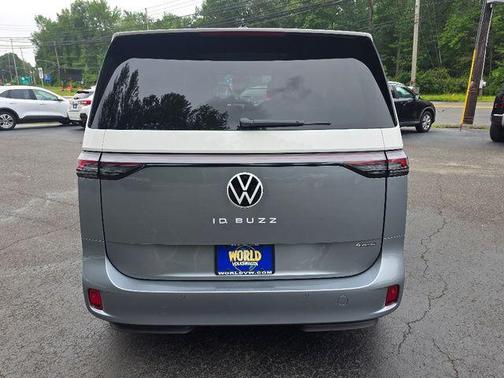 2025 Volkswagen ID. Buzz Pro S Plus