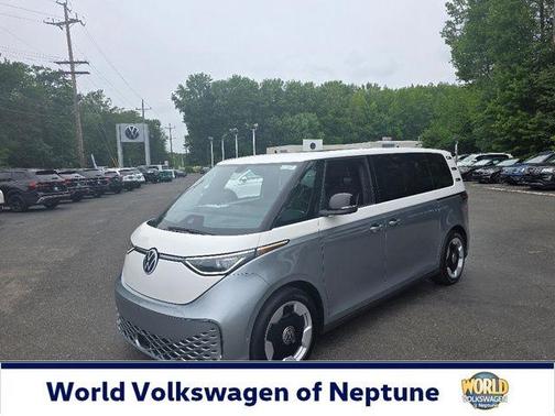 2025 Volkswagen ID. Buzz Pro S Plus