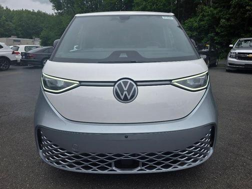 2025 Volkswagen ID. Buzz Pro S Plus