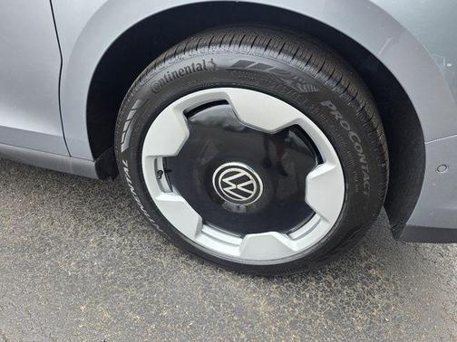 2025 Volkswagen ID. Buzz Pro S Plus