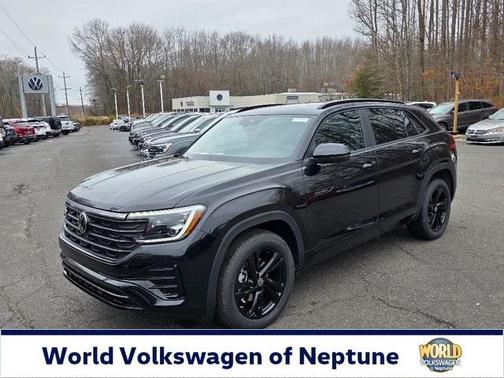 2026 Volkswagen Atlas Cross Sport 2.0T SEL R-Line Black