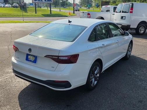 2022 Volkswagen Jetta 1.5T SE