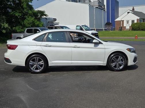 2022 Volkswagen Jetta 1.5T SE