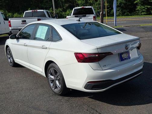 2022 Volkswagen Jetta 1.5T SE