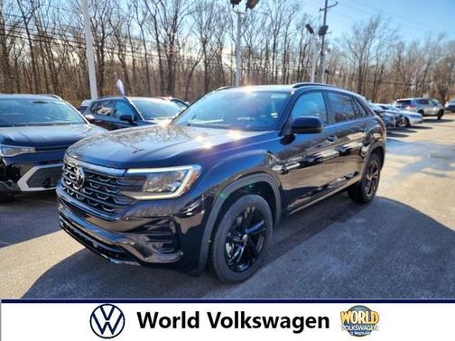 2025 Volkswagen Atlas Cross Sport 2.0T SEL R-Line Black