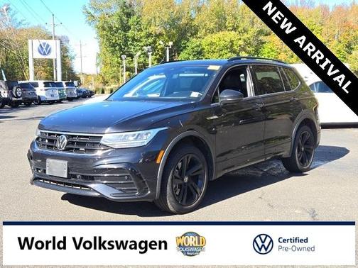 2023 Volkswagen Tiguan 2.0T SE R-Line Black