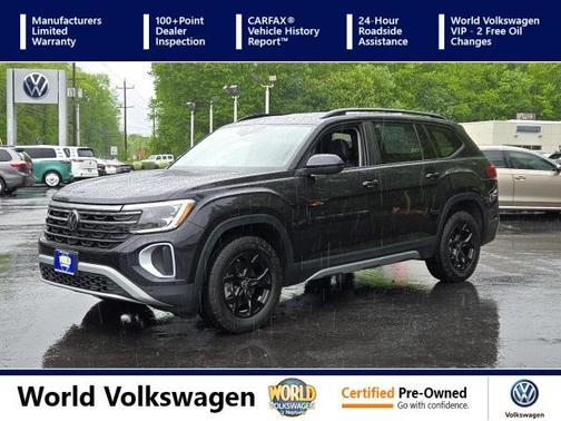 2024 Volkswagen Atlas 2.0T Peak Edition SEL