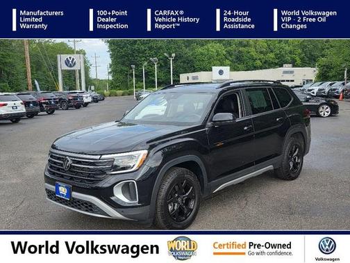 2024 Volkswagen Atlas 2.0T Peak Edition SEL