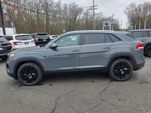 2026 Volkswagen Atlas Cross Sport 2.0T SE