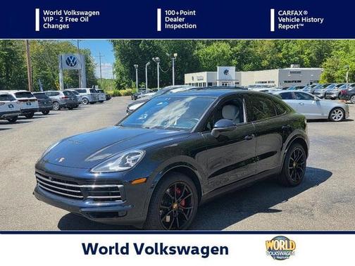 2023 Porsche Cayenne Platinum Edition