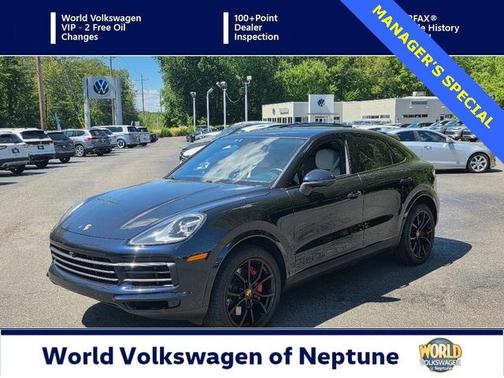 2023 Porsche Cayenne Platinum Edition