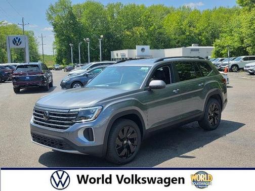 2025 Volkswagen Atlas 2.0T SE