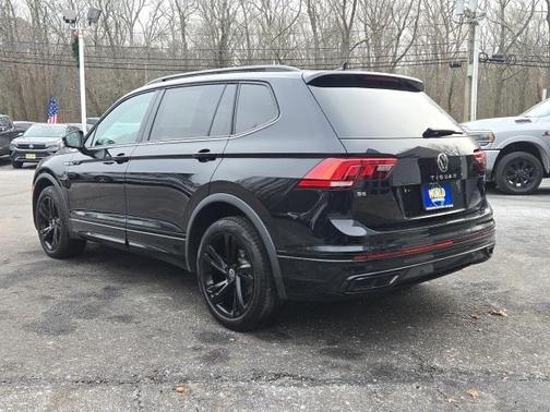 2024 Volkswagen Tiguan 2.0T SE R-Line Black