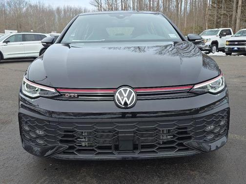2025 Volkswagen Golf GTI 2.0T SE