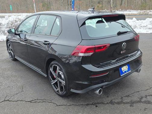 2025 Volkswagen Golf GTI 2.0T SE
