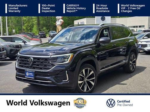 Deep Black Pearl Effect 2024 Volkswagen Atlas 2.0T SEL Premium R-Line