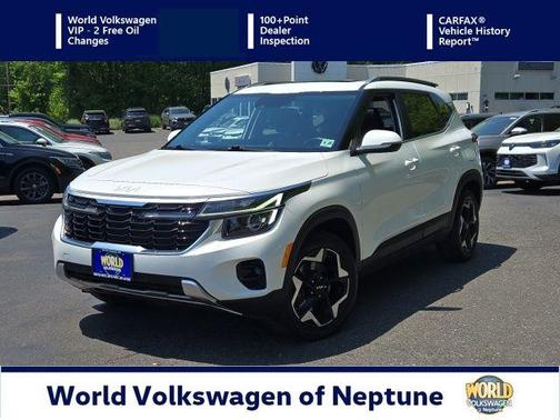 Snow White Pearl 2024 Kia Seltos EX