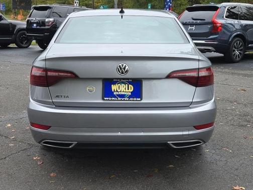 2021 Volkswagen Jetta 1.4T R-Line
