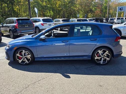 2025 Volkswagen Golf GTI 2.0T SE
