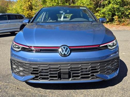 2025 Volkswagen Golf GTI 2.0T SE
