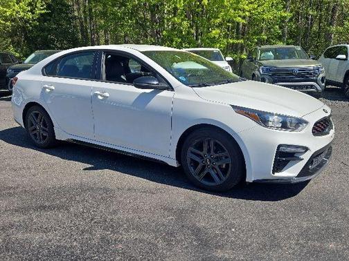 Clear White 2021 Kia Forte GT-Line