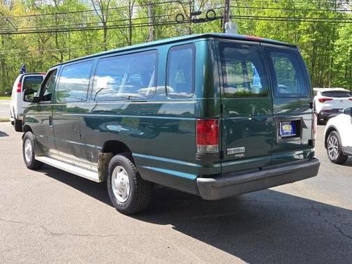 2007 Ford E350 Super Duty XL