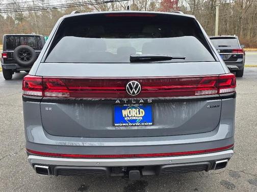 2026 Volkswagen Atlas PEAK EDITION