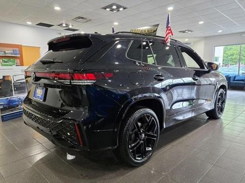 2025 Volkswagen Tiguan 2.0T SE R-Line Black