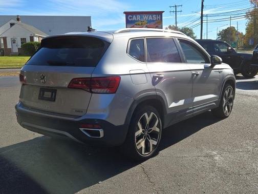 2022 Volkswagen Taos 1.5T SEL
