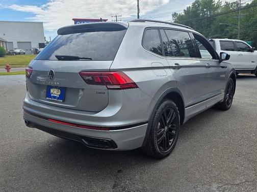 2022 Volkswagen Tiguan 2.0T SE R-Line Black